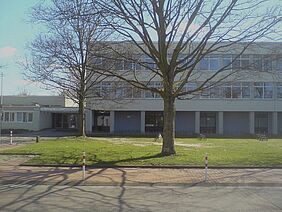 In der Friedrich-Ebert-Schule befindet sich die Energiezentrale des neuen Nahwärmenetzes „Hindenburgstr“.